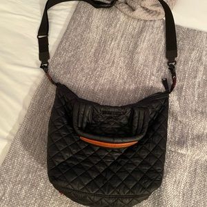 Small Sutton Tote Black